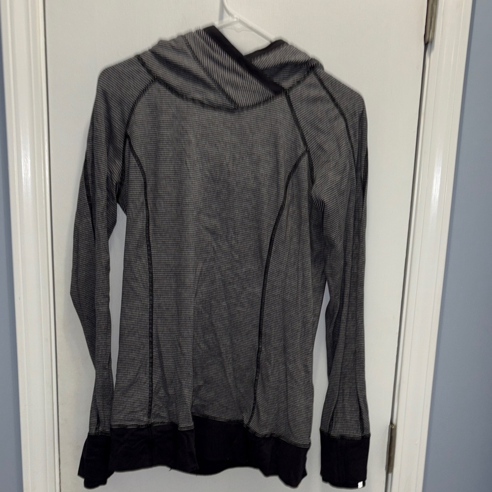 Vintage lululemon pullover Striped Gray and Black Hoodie size 10